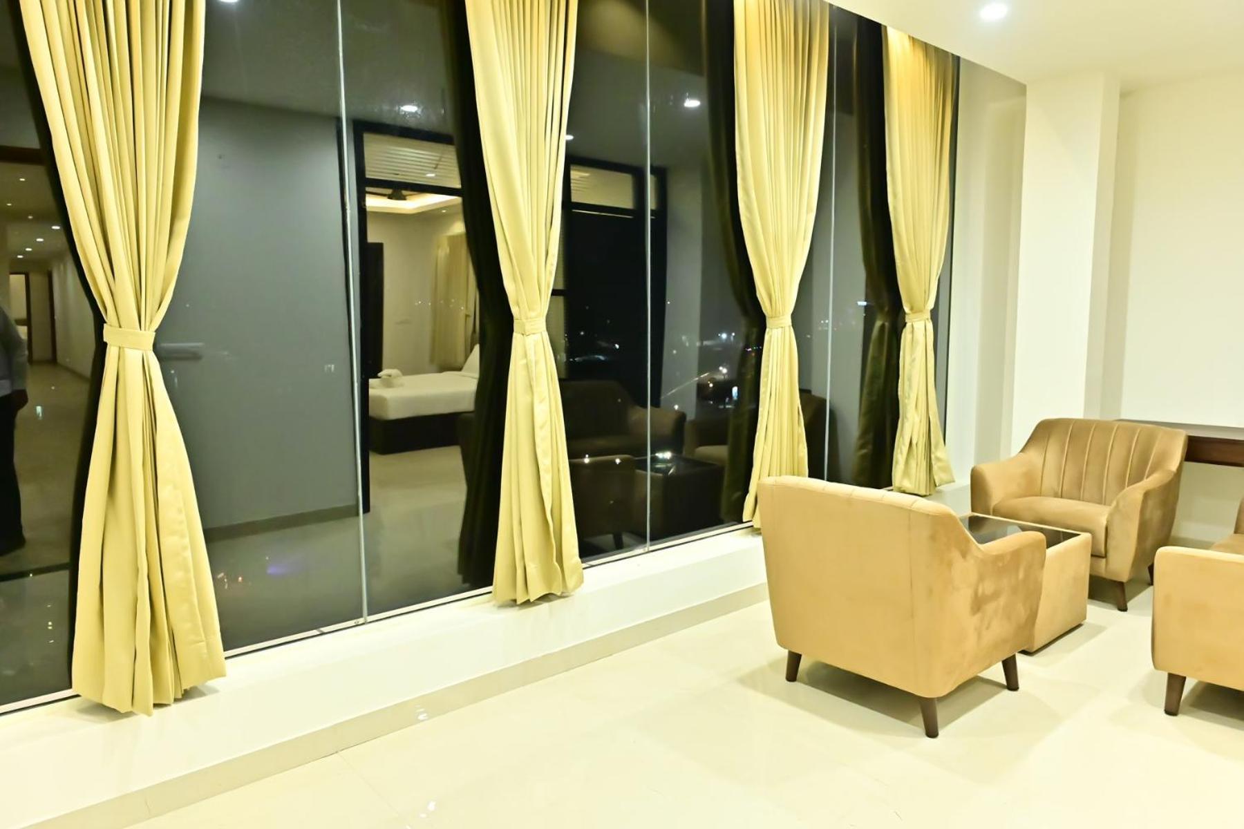 Downtown The Mallika Sapphire Chikmagalur Ngoại thất bức ảnh