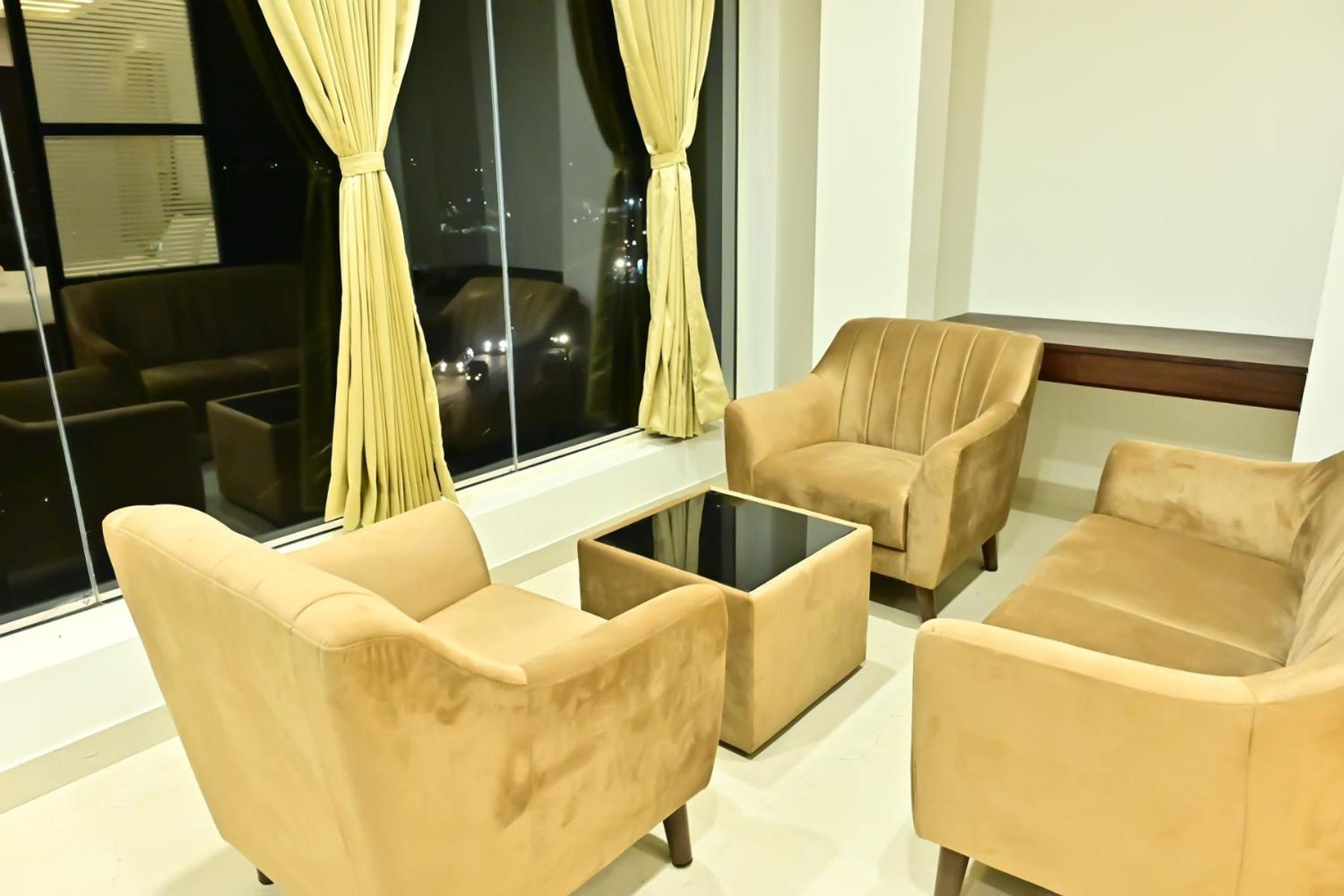 Downtown The Mallika Sapphire Chikmagalur Ngoại thất bức ảnh